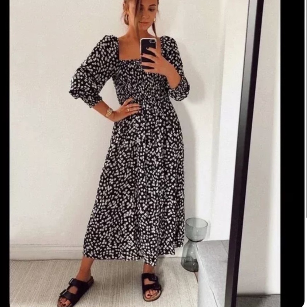 H&M Floral Smocked Long puff sleeve Dress Christy dawn Doen Ganni sea ny style
